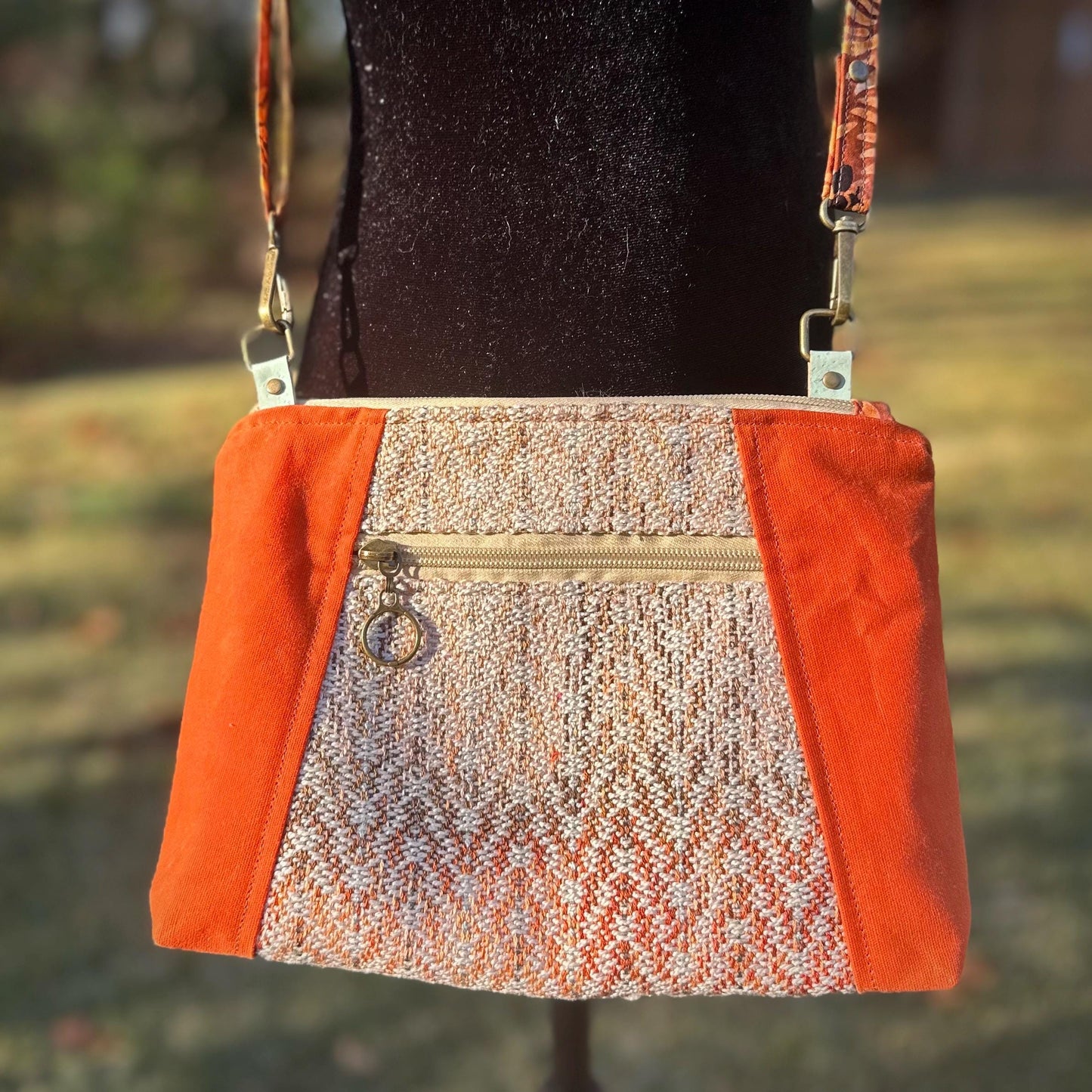Handwoven Crossbody bag no.1